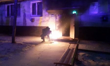 Фото до матеріалу: Удар по ринку та автобусу в Нікополі: є поранені