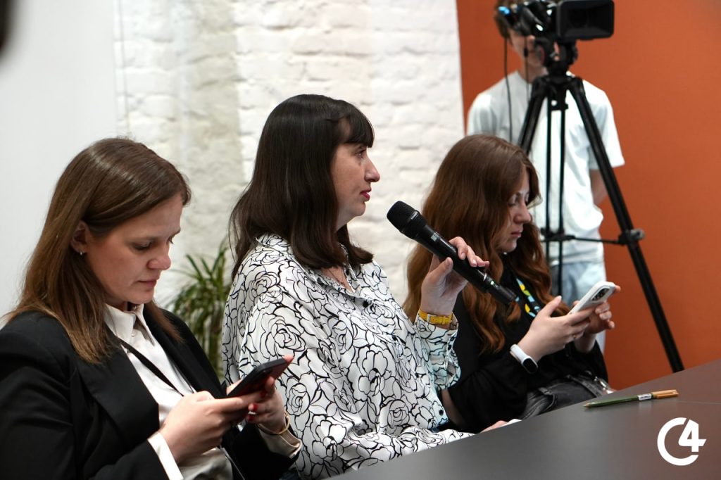 Фото до матеріалу: Чернівці: нові тролейбуси, ярмарок та енергозв'язок з Румунією — тези пресконференції мера