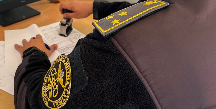 Фото до матеріалу: Спрощення техогляду для міжнародних перевізників: одна перевірка замість двох