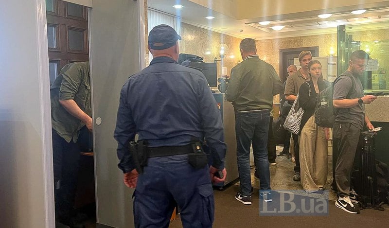 Фото до матеріалу: ВАКС почав обирати запобіжний захід Андрію Єрмаку