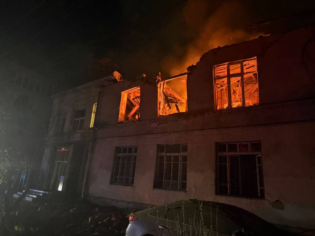 Фото до матеріалу: росія атакувала міста України понад 200 БпЛА та ракетою