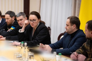 Фото до матеріалу: Тепличні огірки в Україні здешевшали на 20% за тиждень