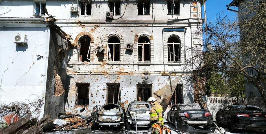 Фото до матеріалу: Обстріл України 5 травня: десятки поранених і загиблі, кадри наслідків у регіонах