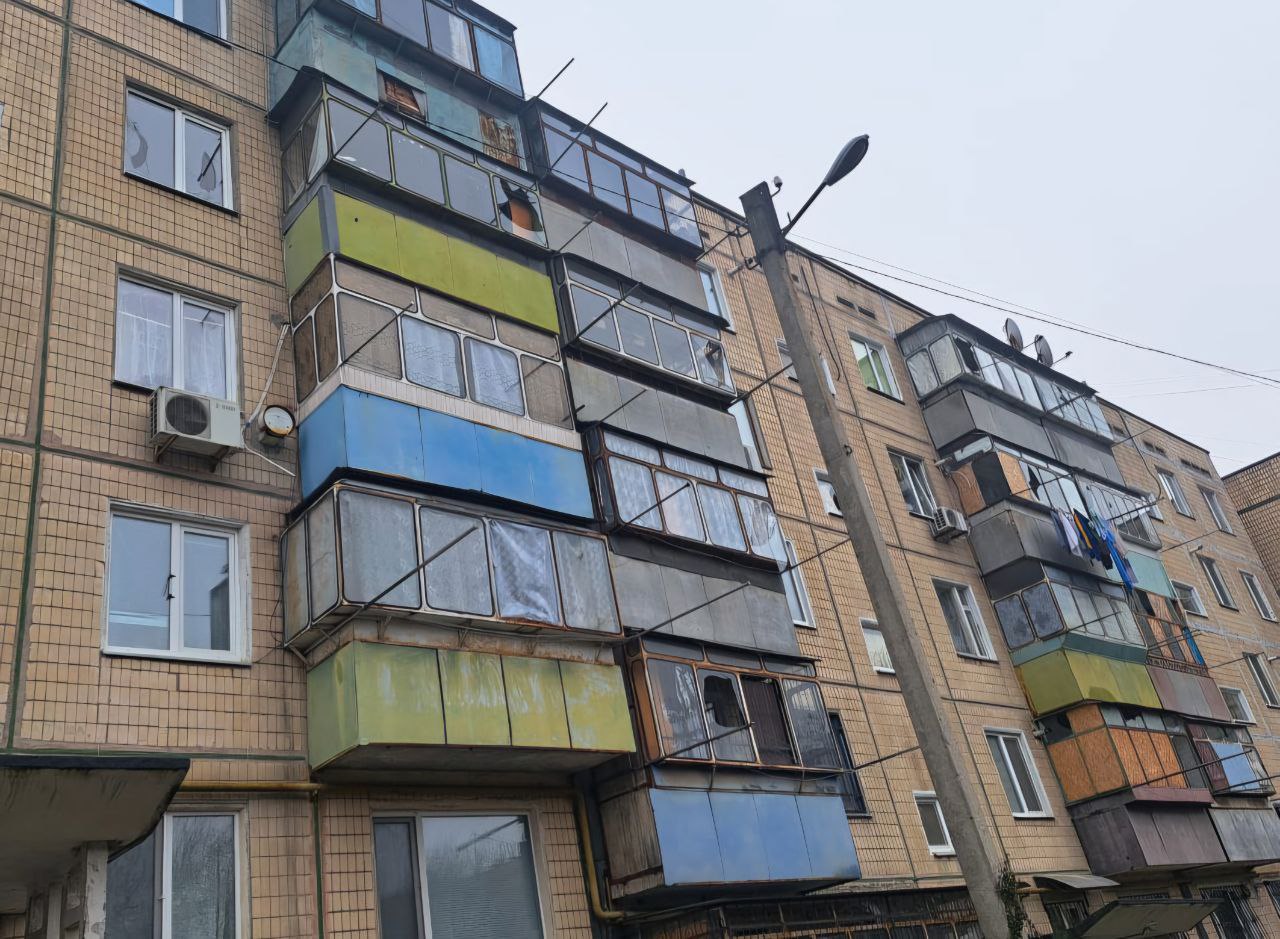 Фото до матеріалу: Атака на Нікопольщині: пошкоджено 5 будинків, постраждало двоє цивільних