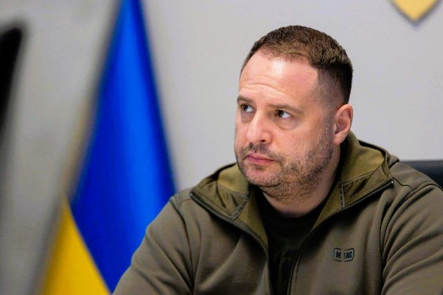 Фото до матеріалу: Андрію Єрмаку загрожує підозра в корупції: що інкримінують у справі про кооператив «Династія"