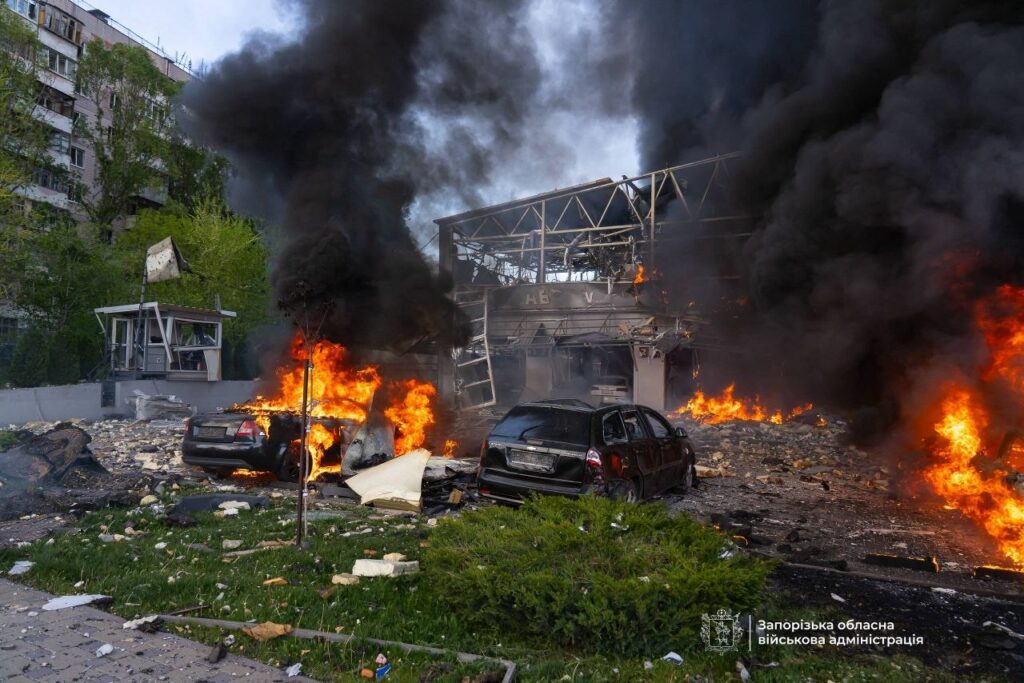 Фото до матеріалу: Понад 100 атак у ніч на 6 травня: Повітряні сили розповіли про порушення режиму тиші