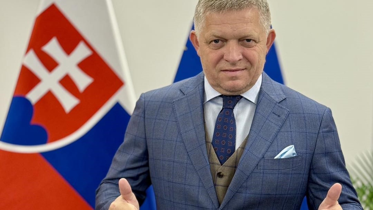 Фото до матеріалу: Фіцо у Москві: прем'єр Словаччини вірить у швидкий кінець війни та поклав вінок до Могили Невідомого солдата