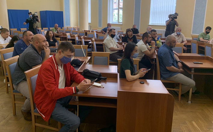 Фото до матеріалу: Близько 200 ветеранів Черкас не отримали землю: волонтери вимагають прозорості