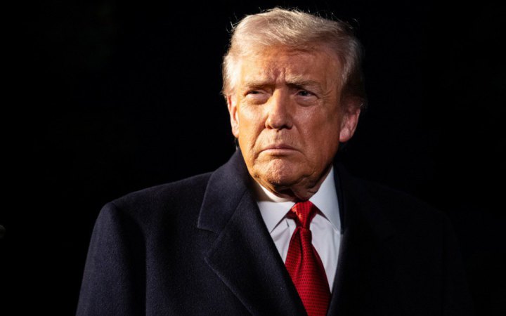 Фото до матеріалу: Трамп призупинив «Проєкт Свобода» через переговори з Іраном