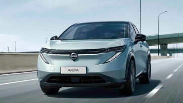 Фото до матеріалу: Geely придбав частину заводу Ford у Валенсії для випуску електромобілів