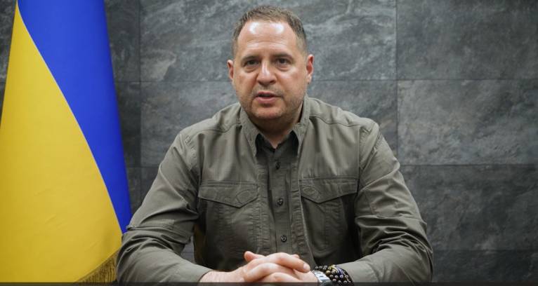 Фото до матеріалу: Єрмак і «Вероніка Феншуй»: прокурори САП розкрили дивні консультації з гадалкою