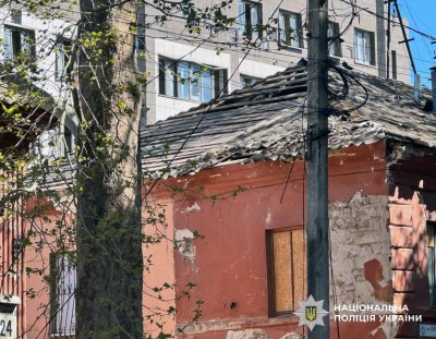 Фото до матеріалу: Троє поранених у Херсоні: наслідки російських обстрілів 28 квітня