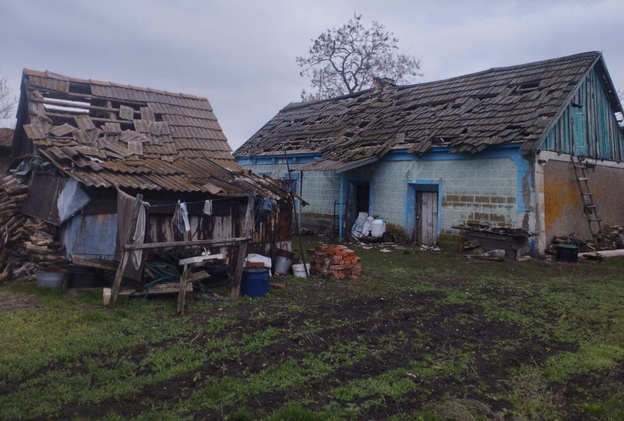 Фото до матеріалу: Ворог атакував Нікопольщину та Синельниківщину дронами та артилерією