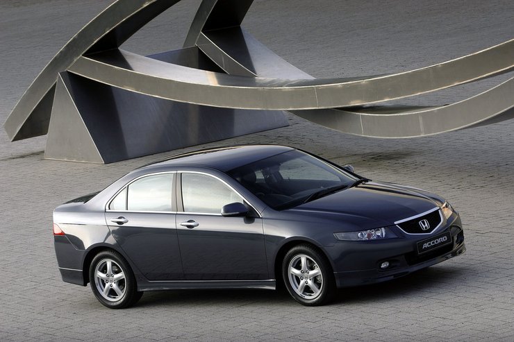 Фото до матеріалу: Honda Accord відзначає 50-річчя: історія найпопулярнішої сімейної моделі світу