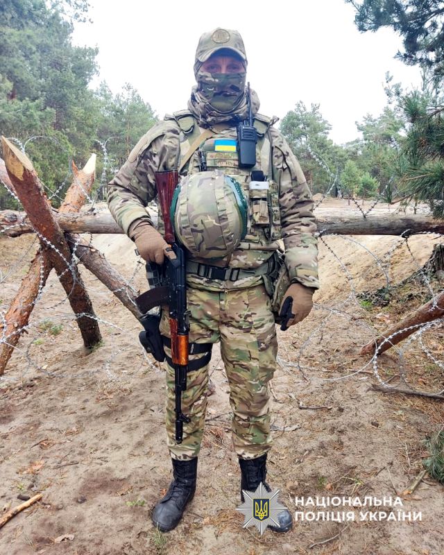 Фото до матеріалу: Майорські погони отримав черкаський поліцейський, який втратив ногу на війні