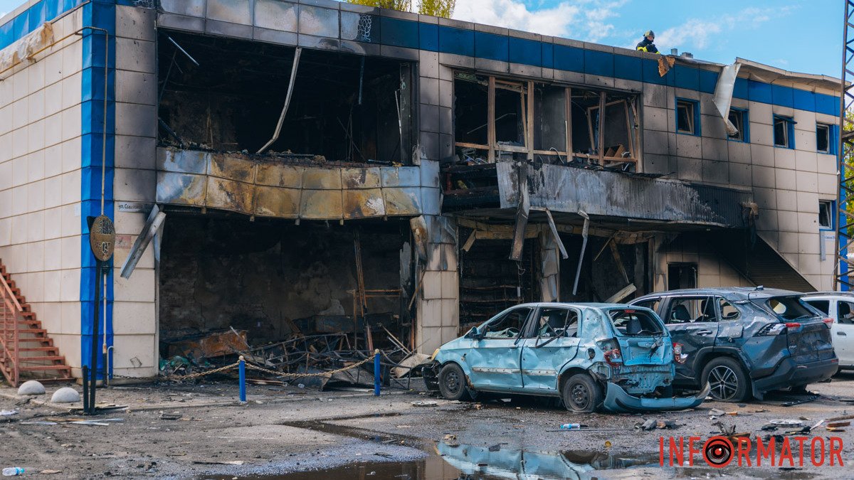 Фото до матеріалу: Дніпровський район після атаки: жертви, пожежі та відновлення
