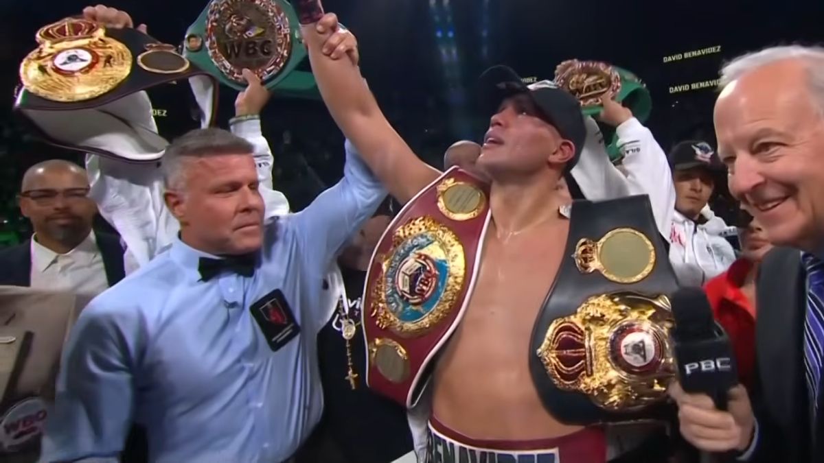 Фото до матеріалу: Кат Гвоздика нокаутував Раміреса – став чемпіоном WBA і WBO у важкій вазі (ВІДЕО)