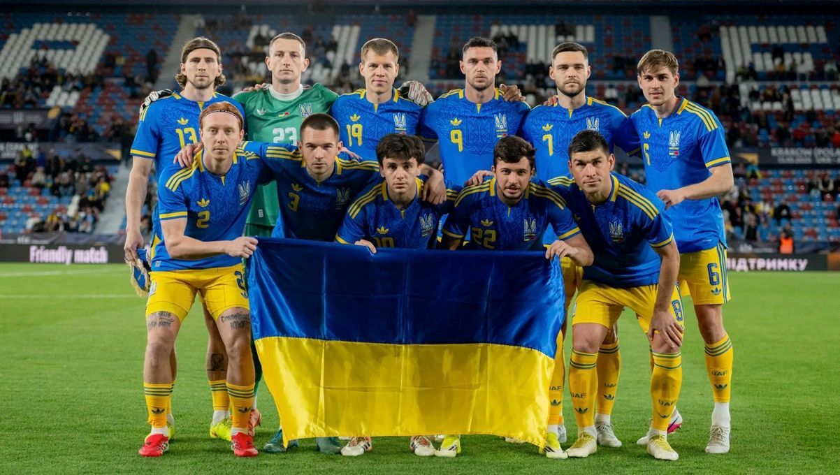 Фото до матеріалу: Кривбас перервав безпрограшну серію «Карпат» у 27-му турі УПЛ