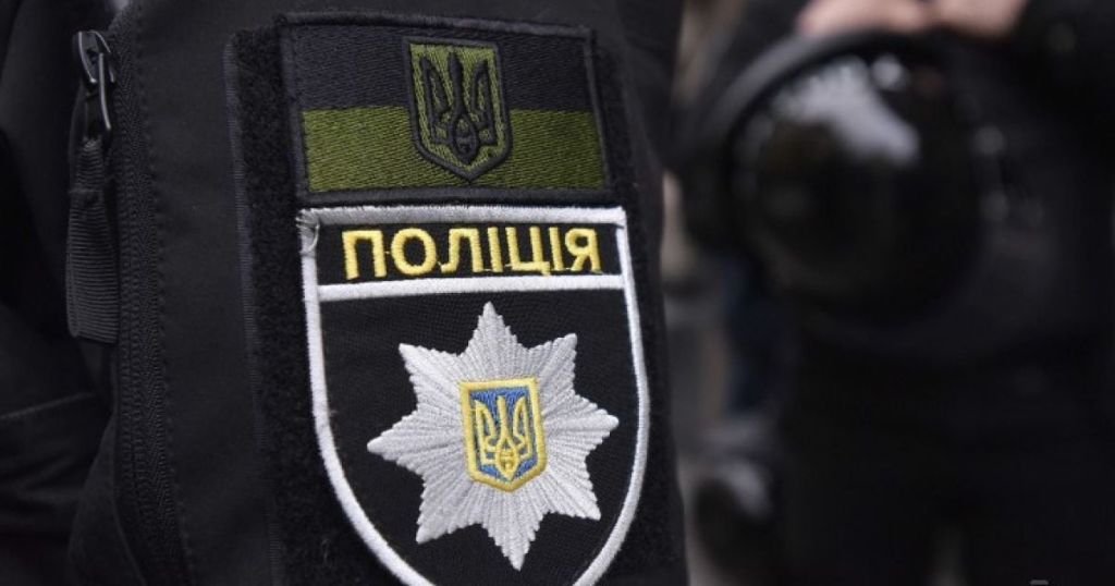 Фото до матеріалу: Голий променад у центрі Києва: чим закінчився божевільний забіг Хрещатиком