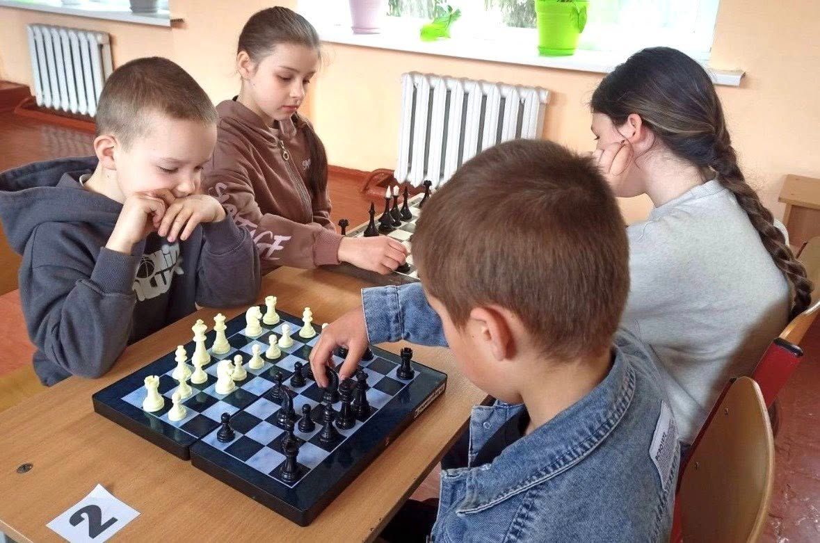 Фото до матеріалу: У Решетилівській школі пройшов успішний шаховий турнір для учнів