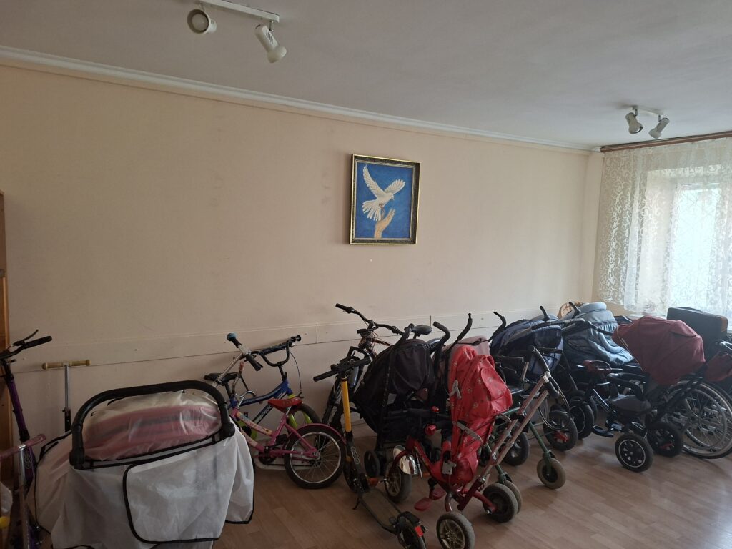 Фото до матеріалу: Чернівецький медуніверситет тримає на собі тисячі переселенців чотири роки