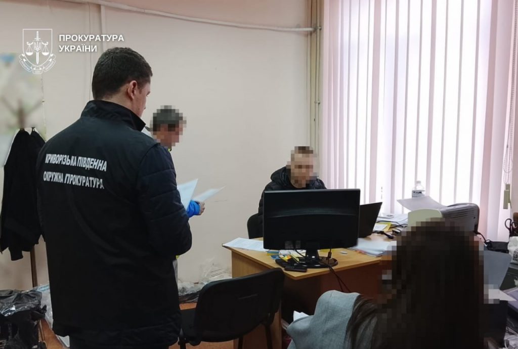 Фото до матеріалу: У Кривому Розі до суду скеровано акт проти організованої групи виробників фальсифікатів