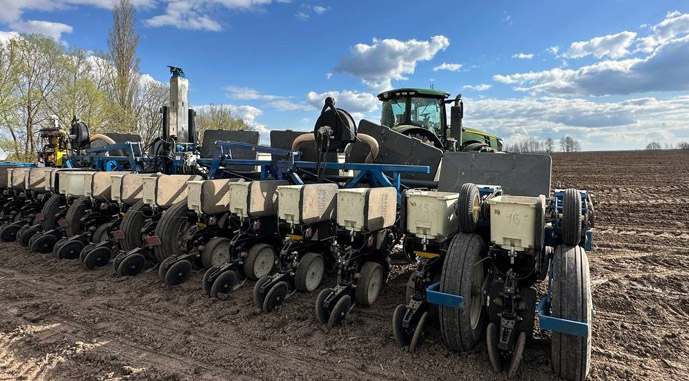 Фото до матеріалу: План сівби ярих зернових на Львівщині виконали на 90% — AgroPortal.ua