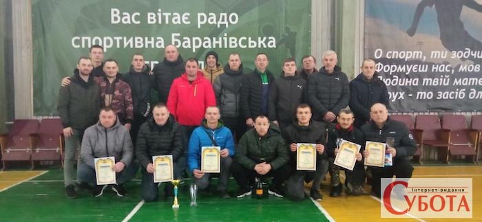 Фото до матеріалу: Ветерансько-молодіжна спартакіада в Баранівці: підтримка ЗСУ та здоровий спосіб життя