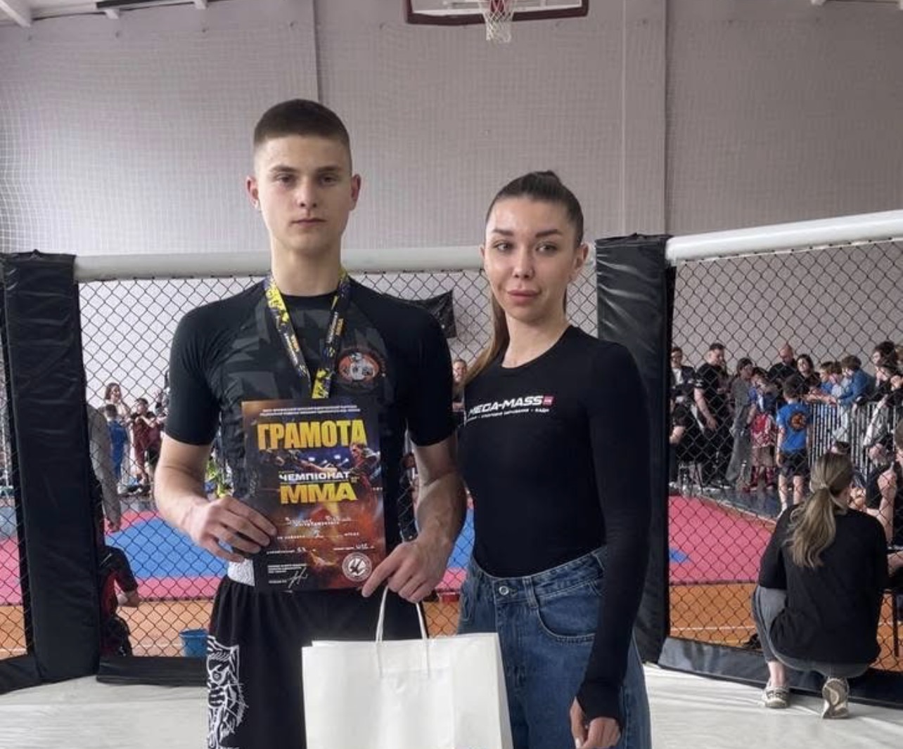 Фото до матеріалу: Десятикласник зі Старого Лисця став чемпіоном області з ММА