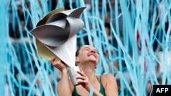 Фото до матеріалу: Марта Костюк увійшла до топ-15 WTA: історична перемога в Мадриді
