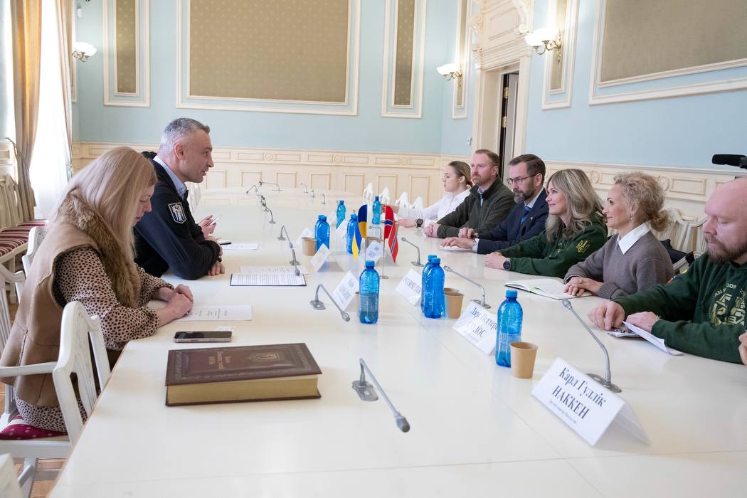 Фото до матеріалу: Міський голова Києва Віталій Кличко повідомив про зустріч у столичній мерії з мером норвезької столиці Осло Анне Ліндбу.