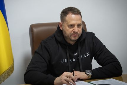 Фото до матеріалу: Андрій Єрмаку загрожує підозра у легалізації 460 млн грн на будівництві резиденцій у Козині