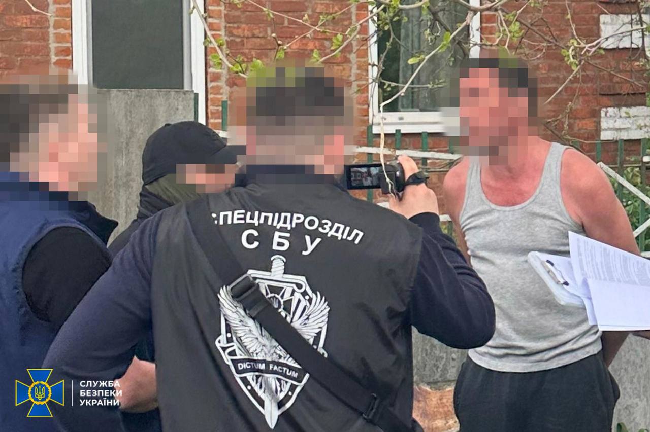 Фото до матеріалу: Завідувач сектору Держгеокадастру затримали за вимогу 300 тисяч гривень
