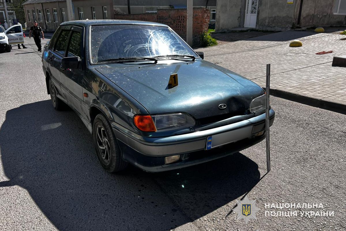 Фото до матеріалу: У Бережанах трагічна ДТП: авто збило 8-річного школяра