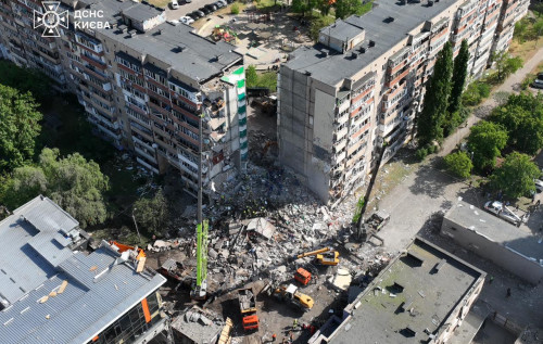 Фото до матеріалу: У Києві збільшилась кількість жертв після масованого російського обстрілу