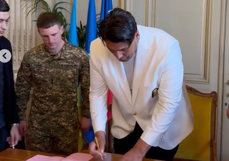 Фото до матеріалу: Ампфутбольна «Бартка» з Івано-Франківська підписала історичну угоду з французькими клубами