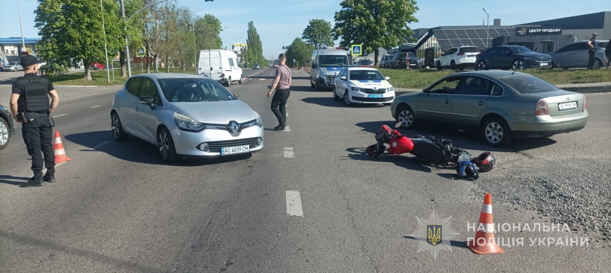 Фото до матеріалу: У ДТП в Струмівці постраждав 18-річний мотоцикліст