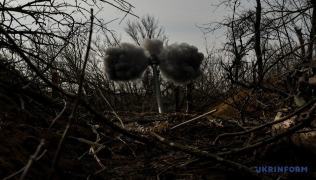 Фото до матеріалу: На фронті - 54 боєзіткнення від початку доби, найгарячішими є три напрямки