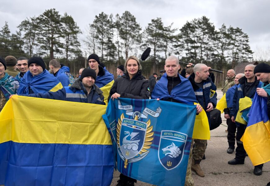 Фото до матеріалу: Перед Великоднем додому повернулися троє воїнів з Вінниччини