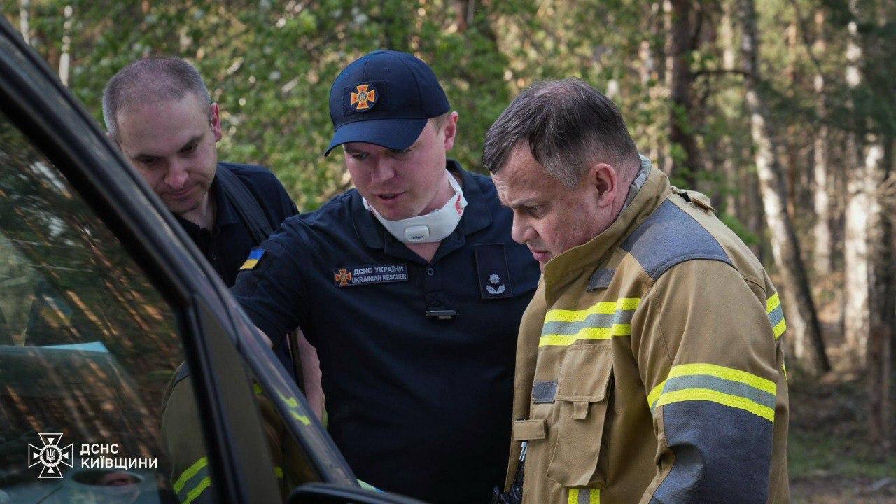 Фото до матеріалу: У Зоні відчуження триває ліквідація масштабної пожежі: вогонь охопив 1100 гектарів