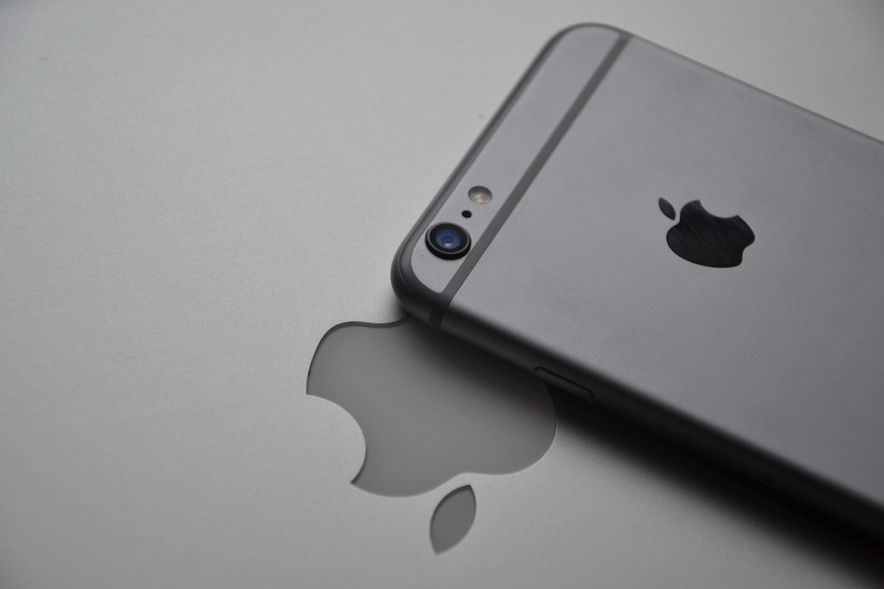 Фото до матеріалу: iPhone 18 може подорожчати: на скільки й чому