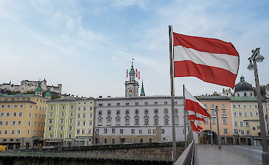 Фото до матеріалу: Рекордно низький рейтинг Дональд Трамп. Чим він відштовхнув американців