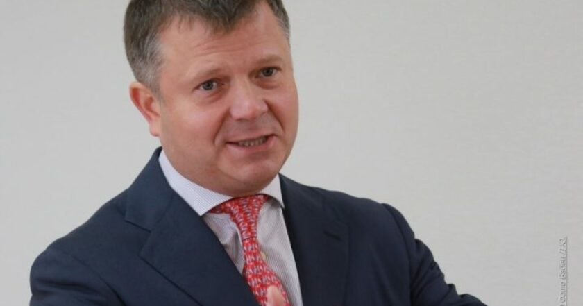 Фото до матеріалу: Суд дозволив спеціальне розслідування проти олігарха Жеваго: деталі справи про розтрату коштів банку