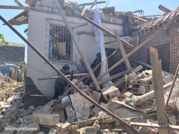 Фото до матеріалу: На Дніпропетровщині атаковані 4 райони, поранені п’ятеро людей
