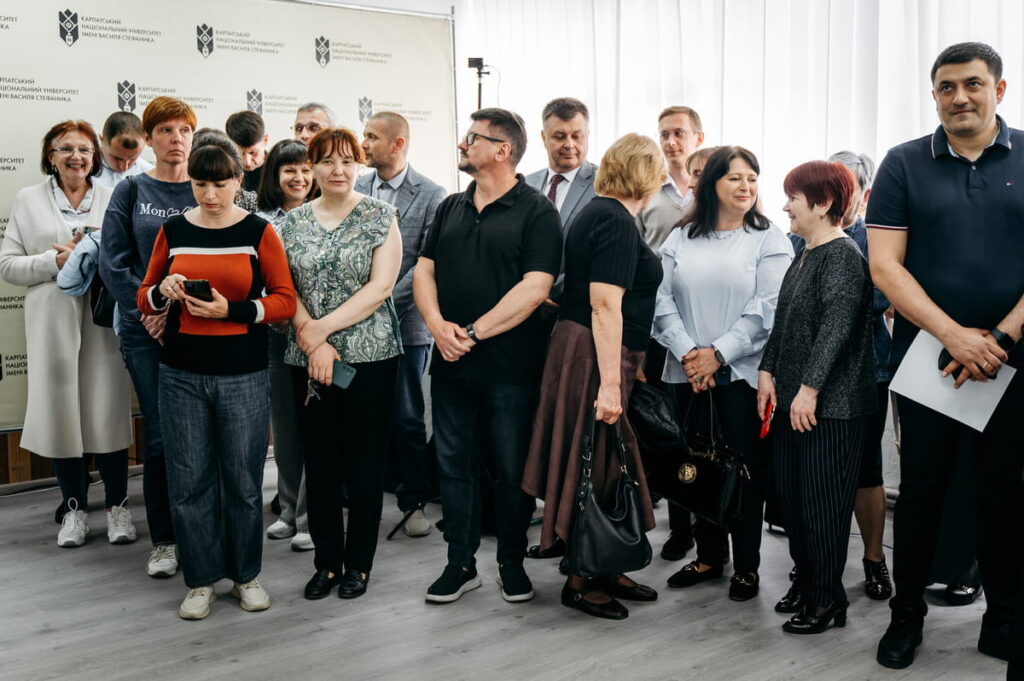 Фото до матеріалу: У Карпатському університеті відкрили Фонд родини Шулякевичів-Снігуровичів