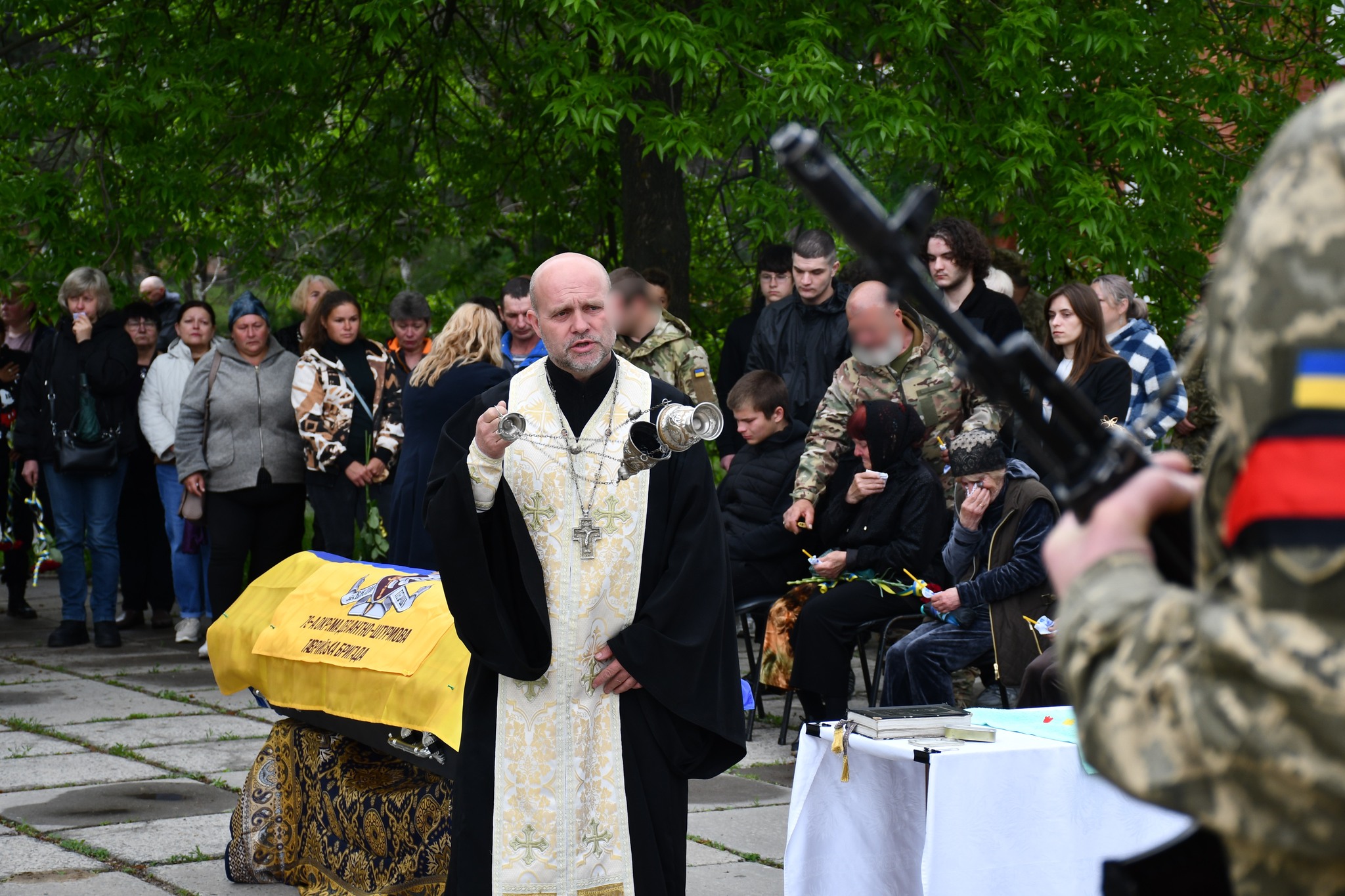 Фото до матеріалу: У Приютівській громаді попрощалися із загиблим військовослужбовцем Артемом Гричинюком