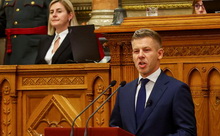 Фото до матеріалу: Фон дер Ляєн привітала нового прем'єра Угорщини Мадяра у День Європи