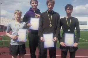 Фото до матеріалу: Кам'янські акробати повернулися з чемпіонату України з новими силами