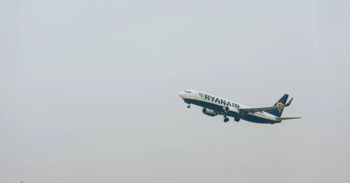 Фото до матеріалу: Ціни на літні авіаквитки зростуть: чому Ryanair попереджає про вплив нафти