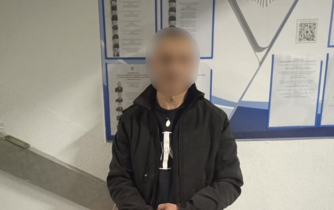 Фото до матеріалу: Чоловік із ножем взяв у заручники дитину у Львові після появи військових